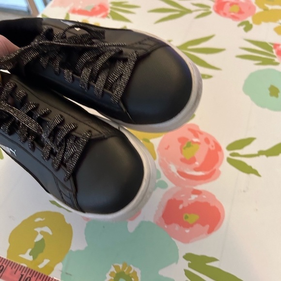 PUMA Leather Fashion Sneakers for Women 5.5 - Picture 3 of 8